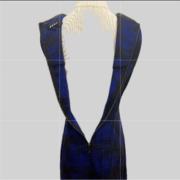 DKNY NWOT Elegant Blue and Black Sleeveless Dress 2 - Picture 3 of 8